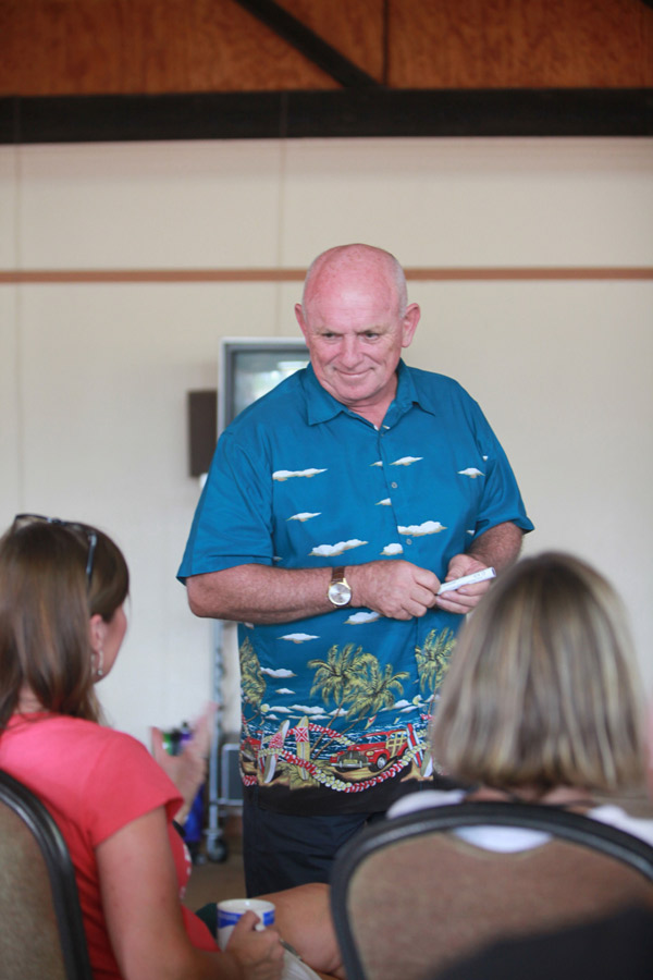 i2C-TeamBuilding_Web_Tony-Mowbray